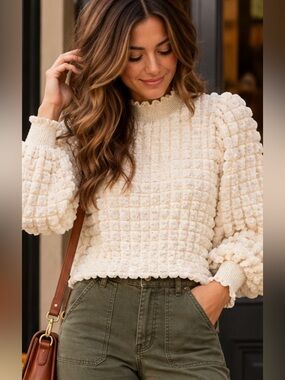 Endless Rose Ivory Textured Knit Top M